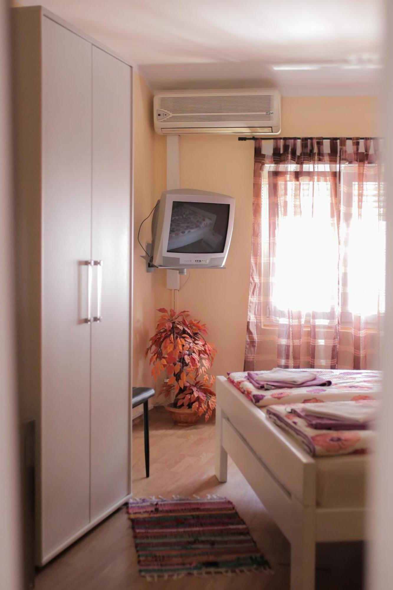 Pansion Palace Mostar Ruang foto